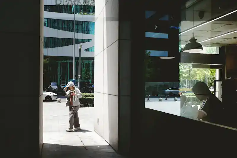 وساطة تأمين | كلمات ثانوية: وثائق، عقود، عمولات، فواتير