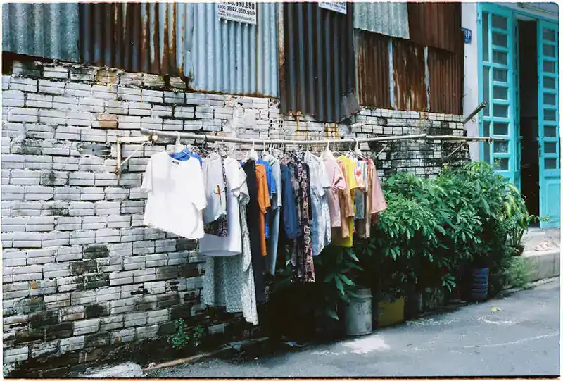 محلات الملابس | كلمات ثانوية: مقاسات، ألوان، مخزون، نقطة بيع